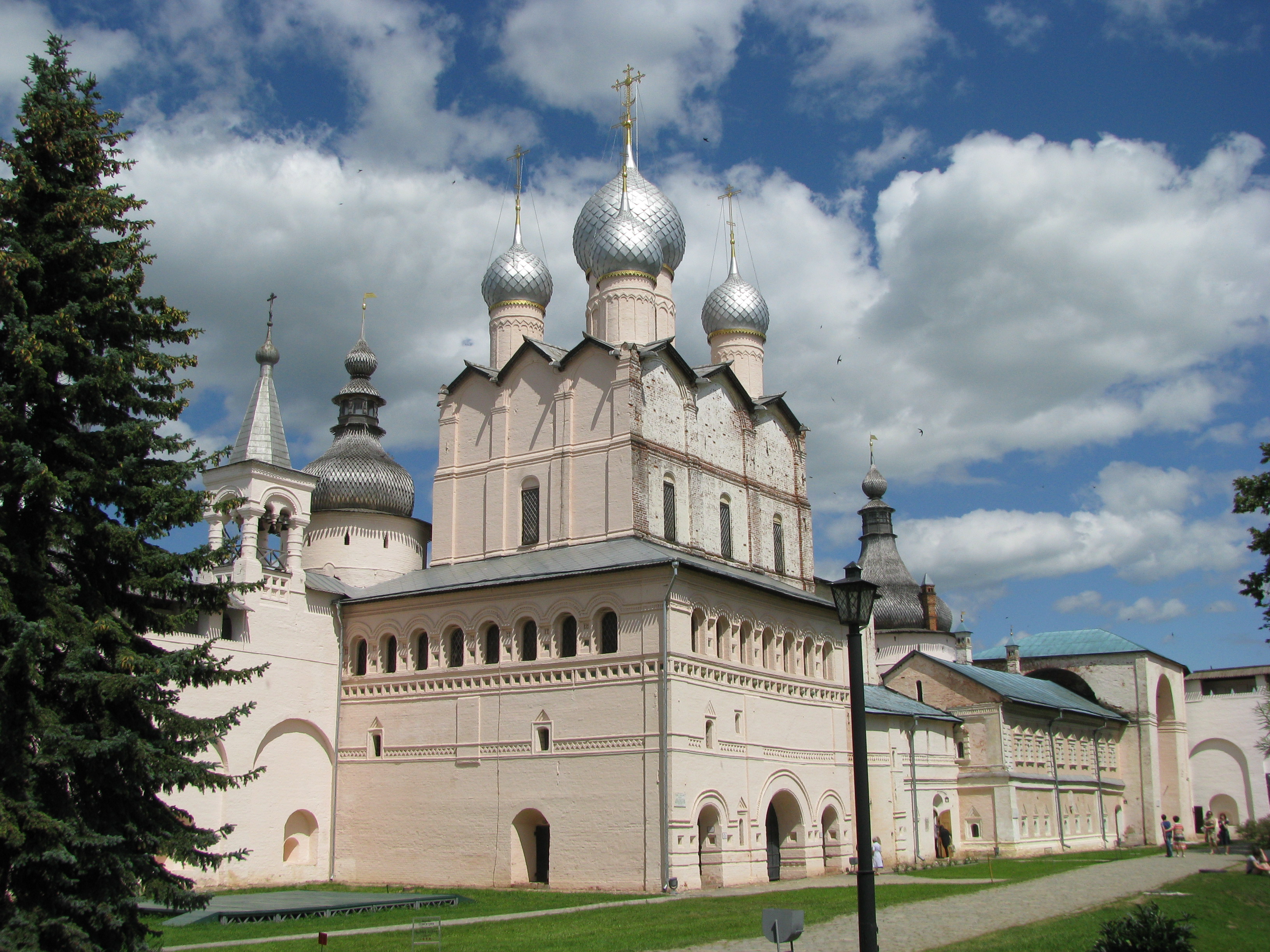 Rostov Church 2.